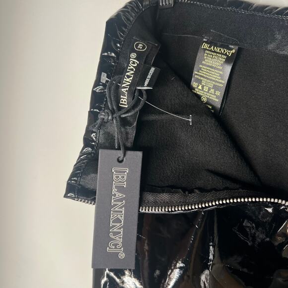 Blank NYC Faux Patent Leather Pants Size 29 - Picture 5 of 9